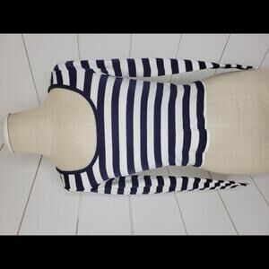 J CREW  Perfect Fit Small Navy blue & white stripe cropped tee